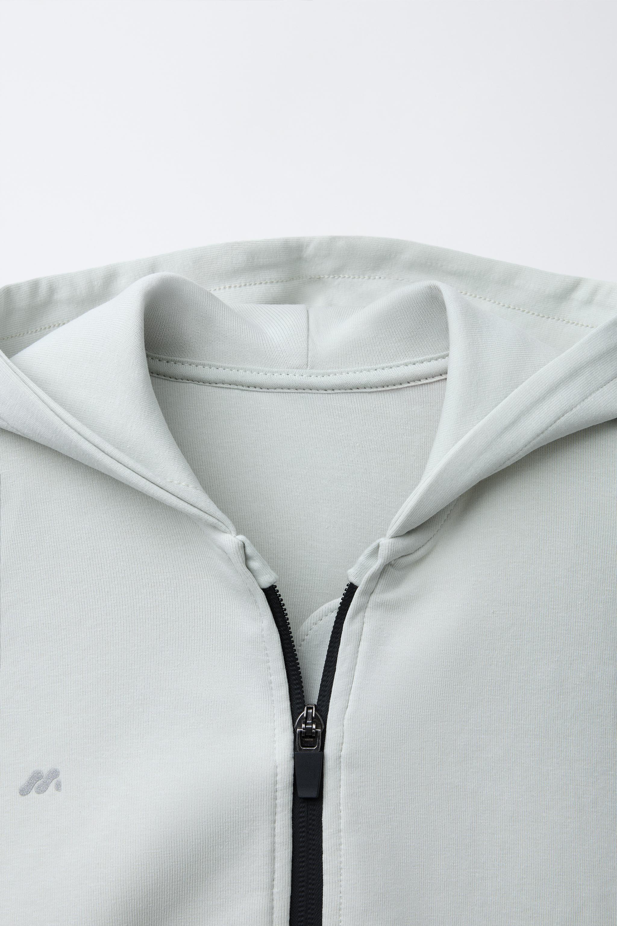【7/31出品終了】23A/W S Logo Zip Up Hooded ZIP UP HOODIE - Onitsuka Tiger | Onitsuka Tiger ONLINE STORE