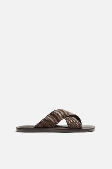 BRAIDED CROSSOVER SANDALS - Dark brown by Zara