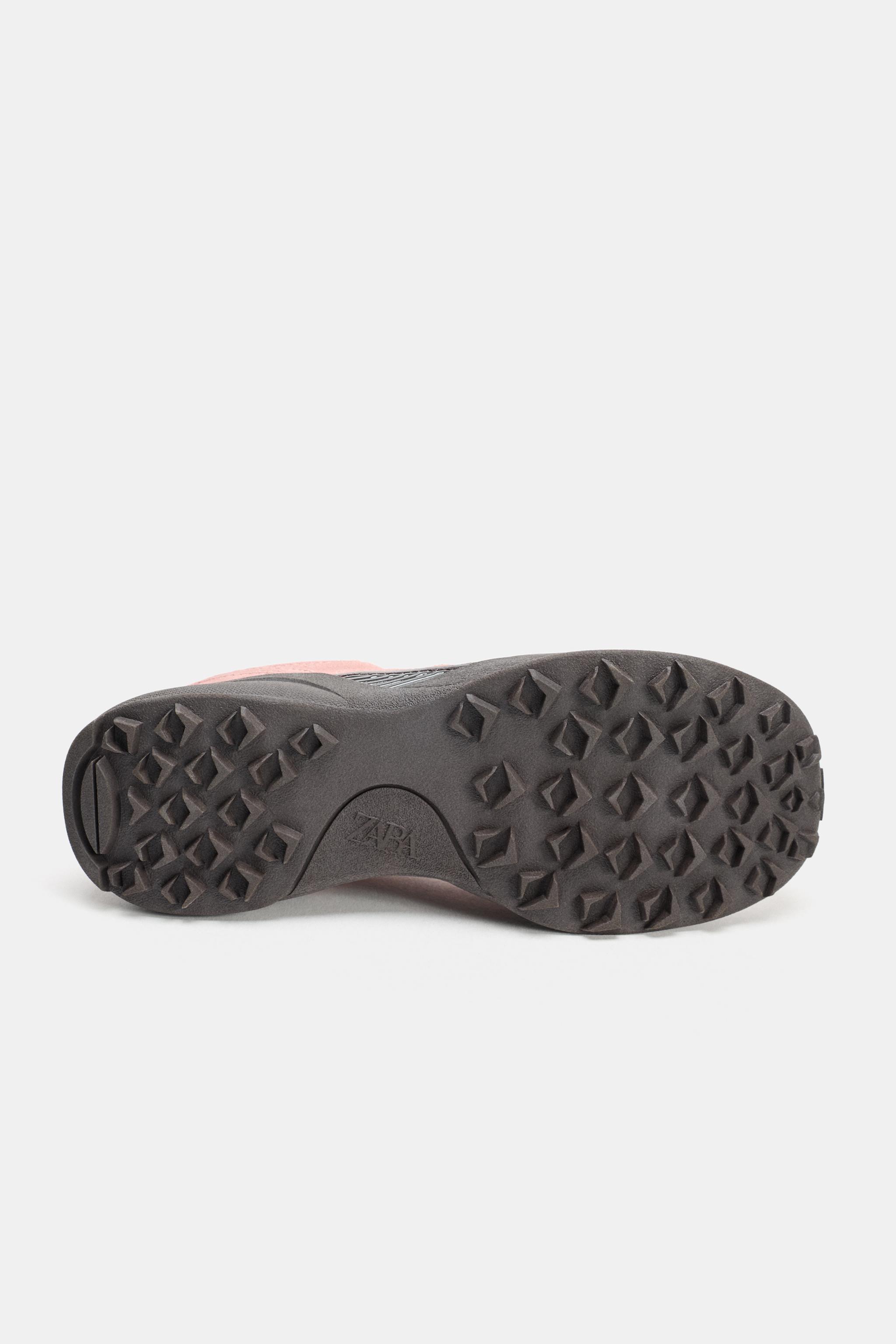 LEATHER TREKKING SNEAKERS