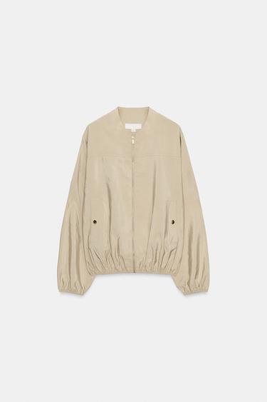 CAZADORA BOMBER SATINADA - Beige de Zara