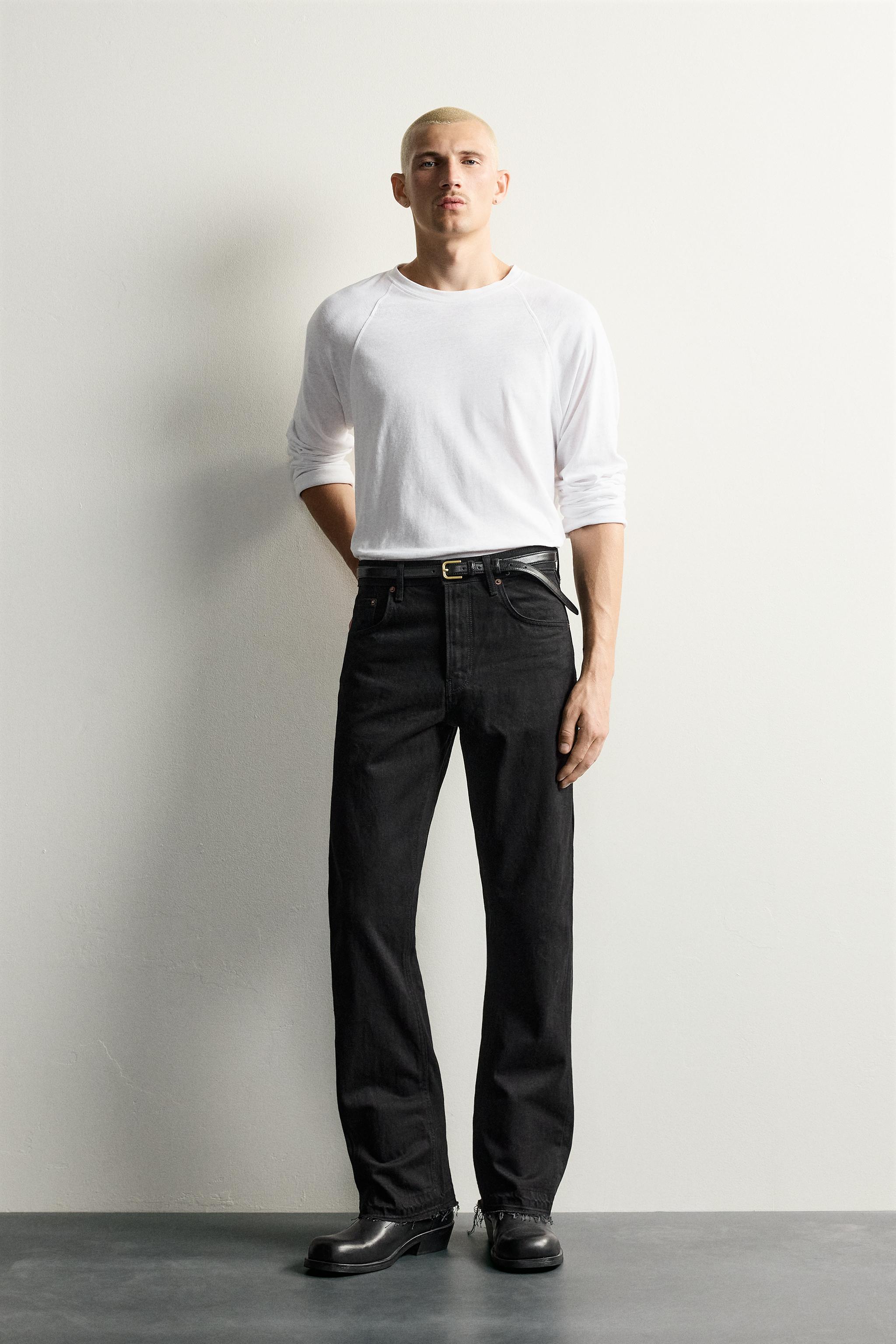 FLARE FIT JEANS