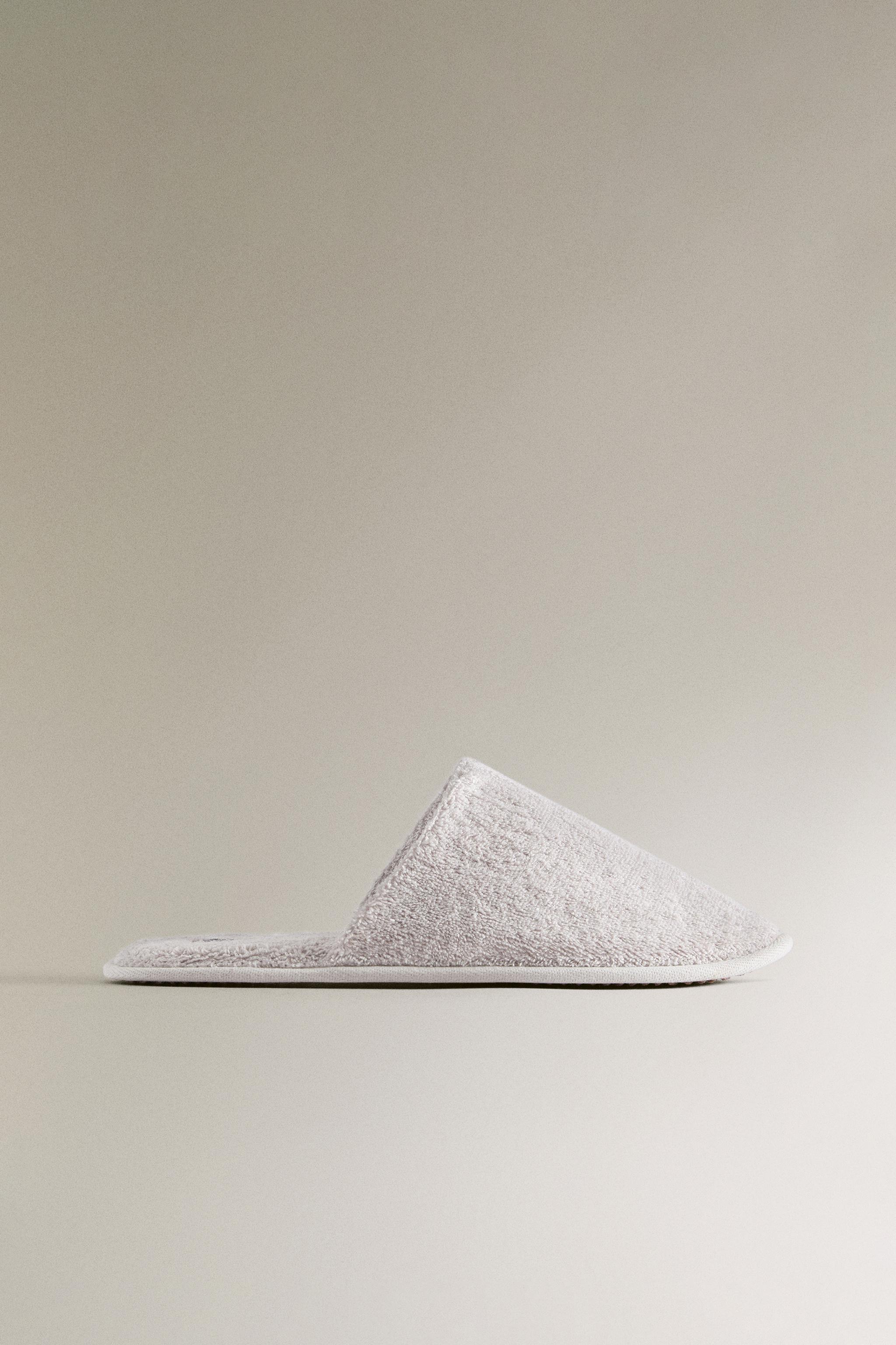 TERRY BATHROOM SLIPPERS — Gray