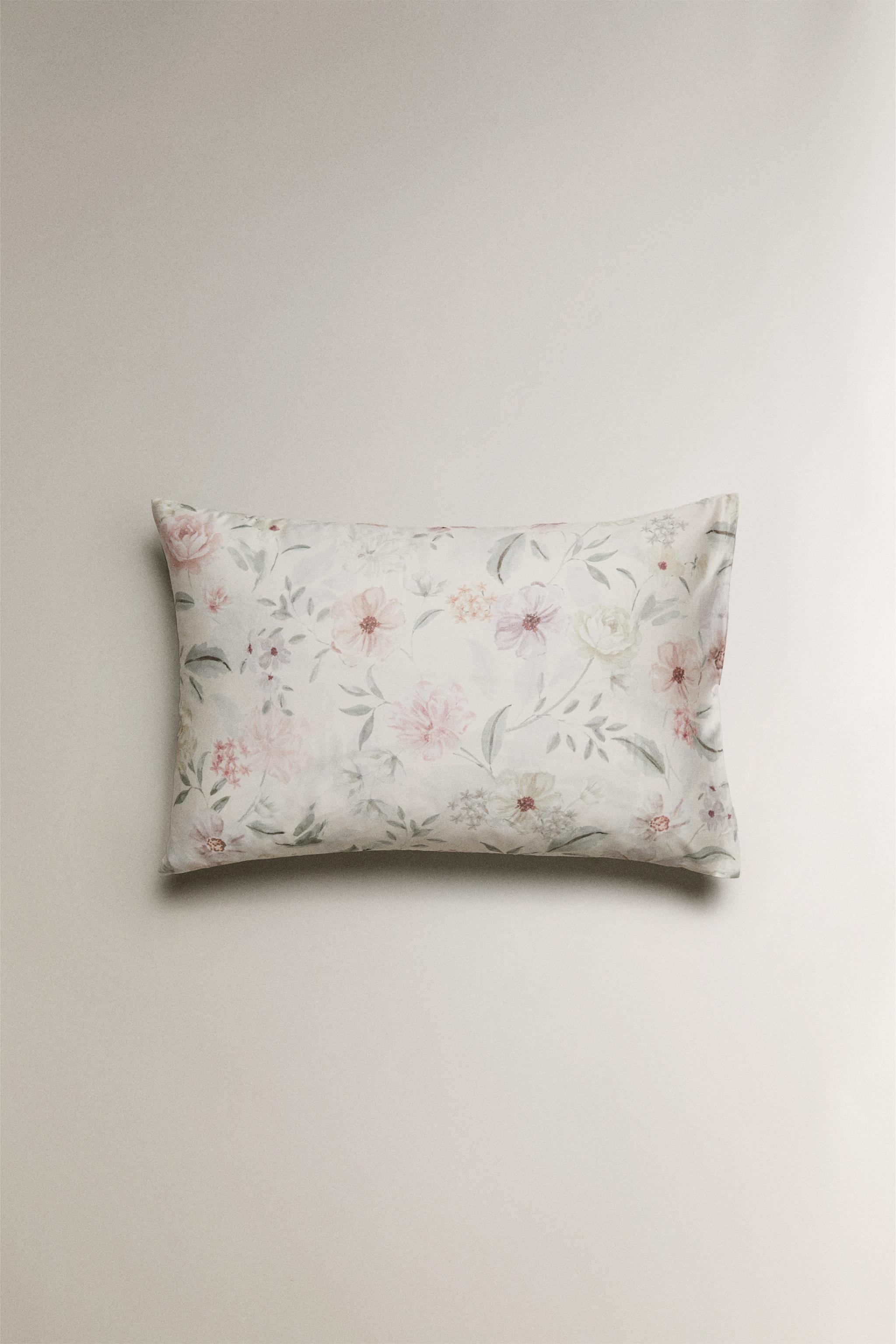 TAIE D’OREILLER SATIN FLEUR