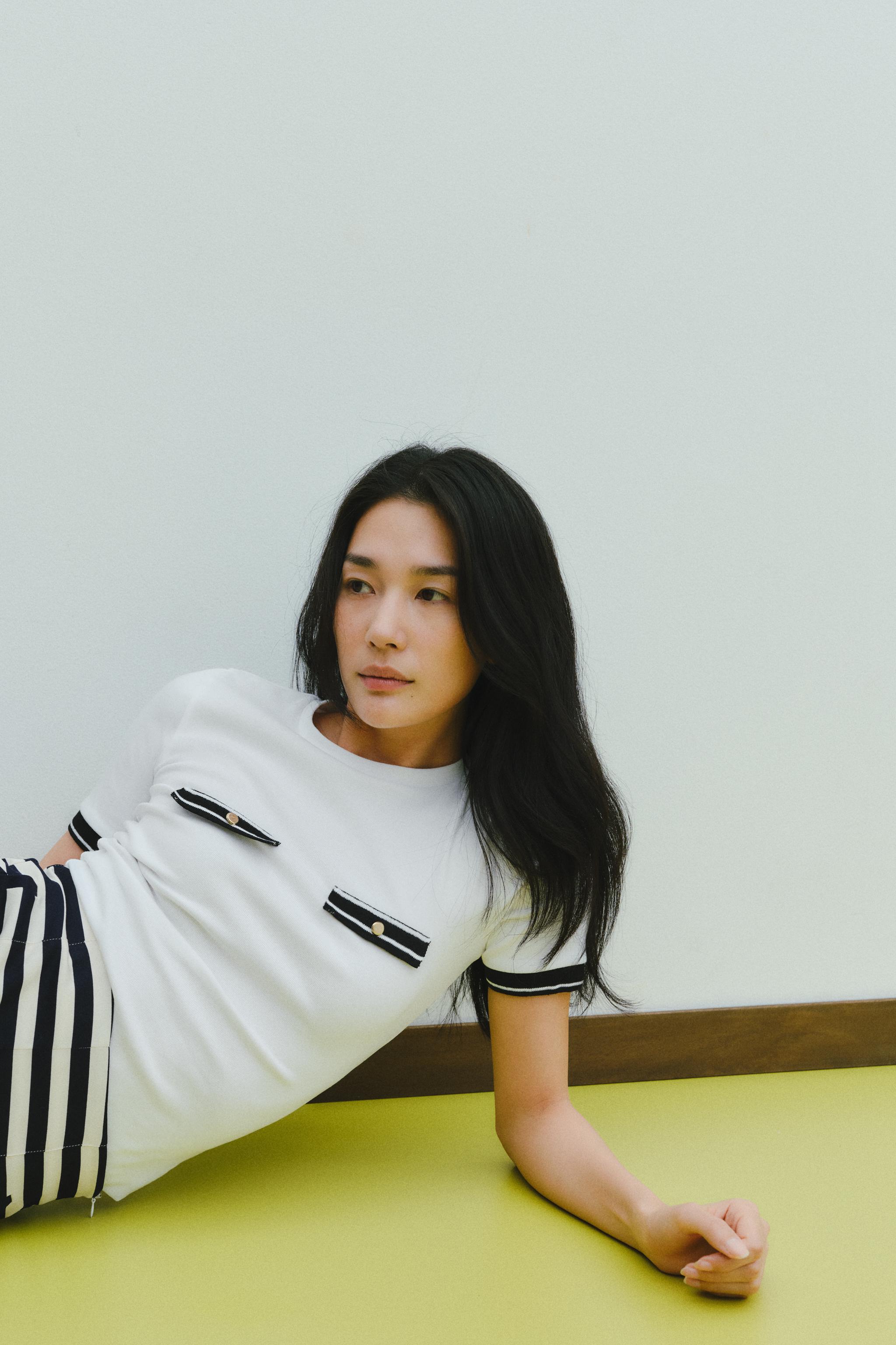 コントラストトリムTシャツ - ホワイト | ZARA Japan / 日本