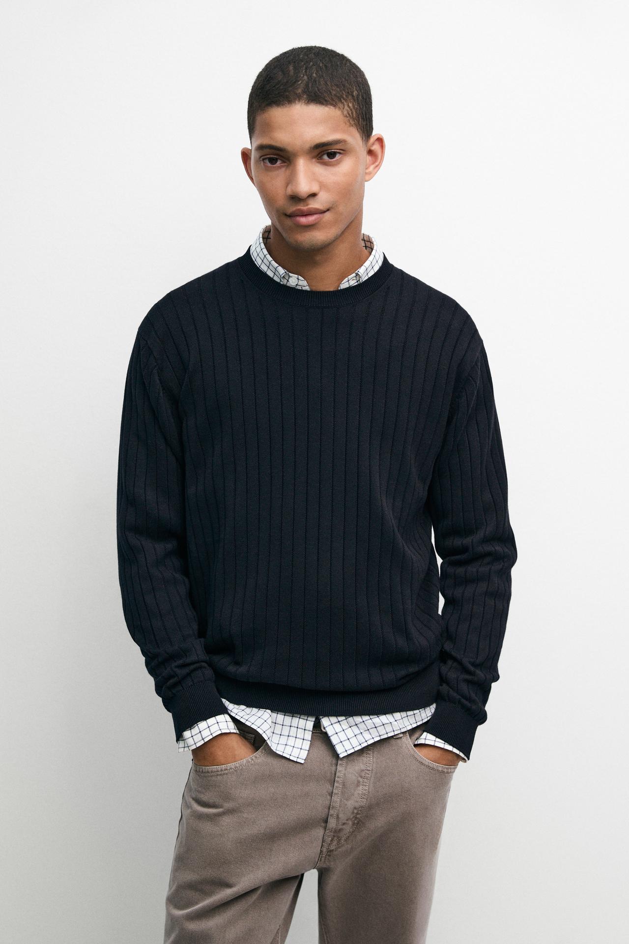 100% cotton ribbed knit sweater — Navy blue