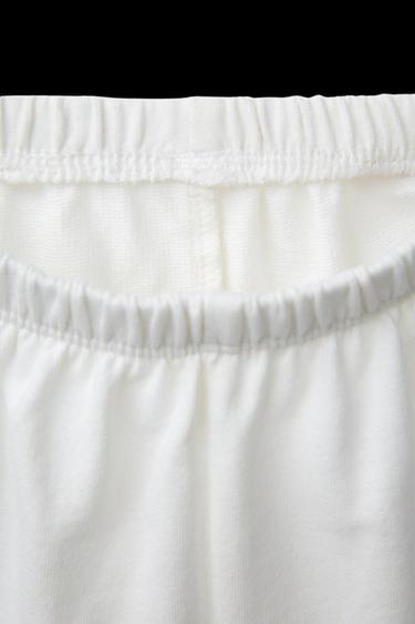 CONJUNTO SUDADERA Y BERMUDA ETIQUETA - Blanco roto de Zara