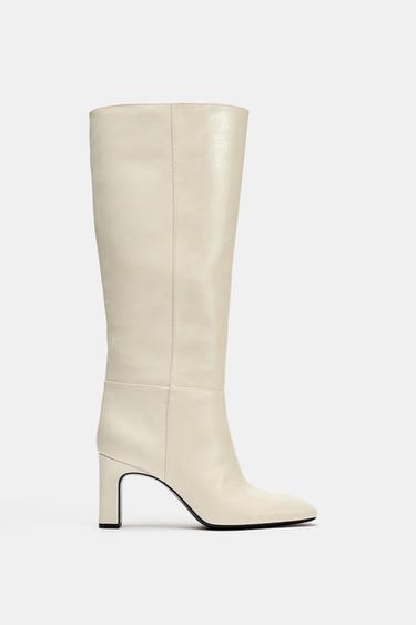 BOTA TACÓN ANCHO - blanco de Zara