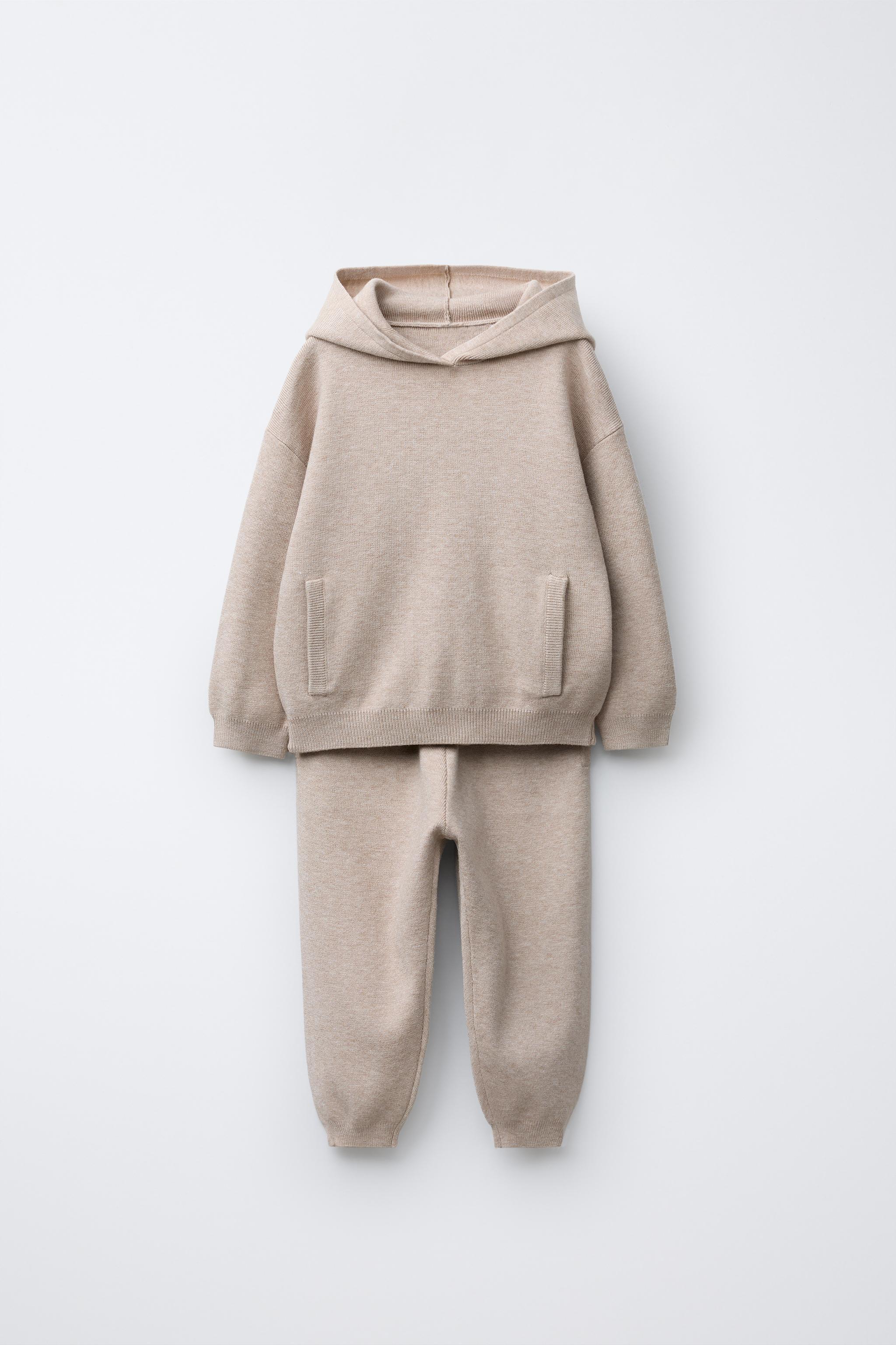 TOTAL LOOK HOODIE AND KNIT JOGGER PANTS | ZARA United States