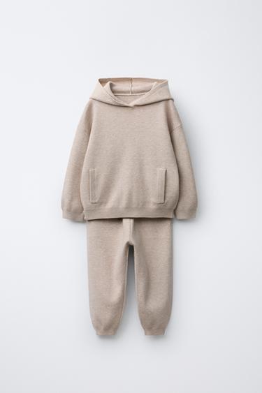 ОБРАЗ — Оливковый от Zara