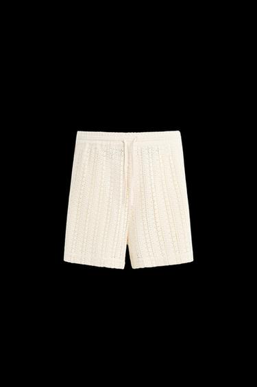 BERMUDA ESTRUCTURA CROCHET - Blanco roto de Zara - Imagen 0