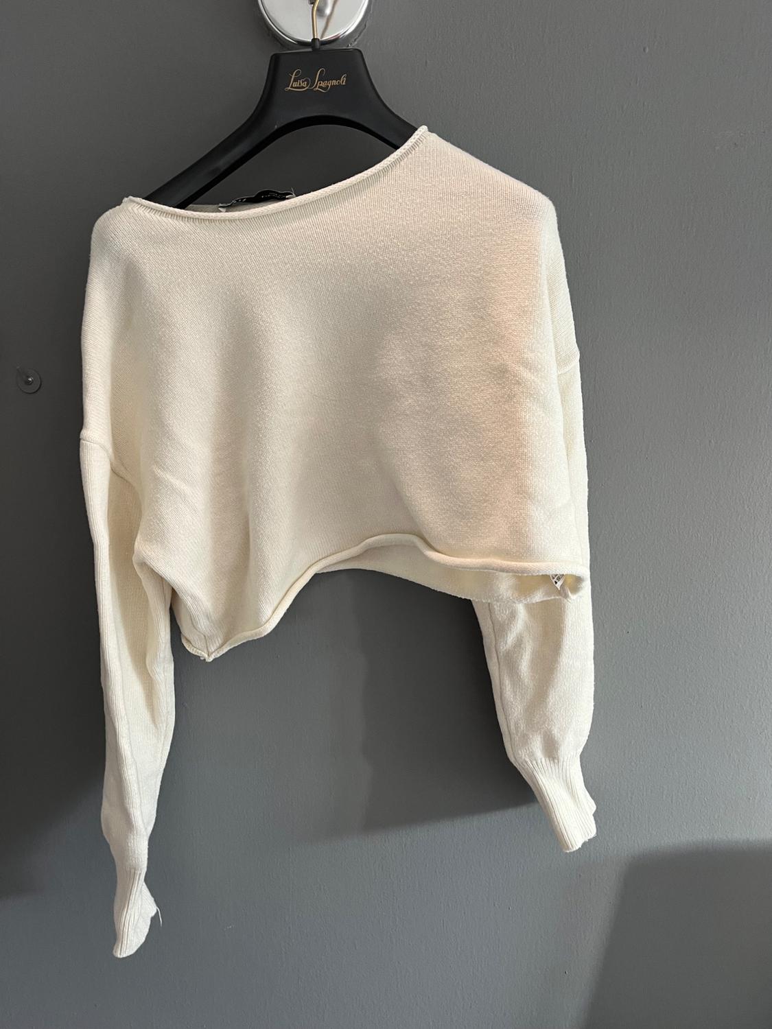 CROPPED KNIT SWEATER