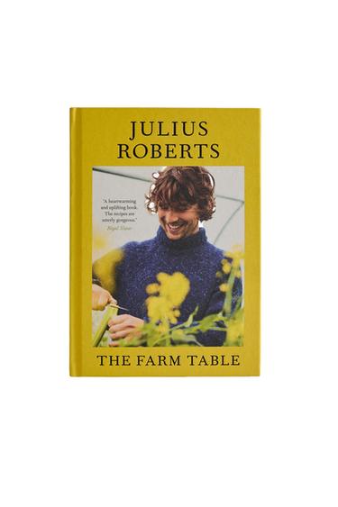 КНИГА „THE FARM TABLE“ ОТ JULIUS ROBERTS - жълто от Zara
