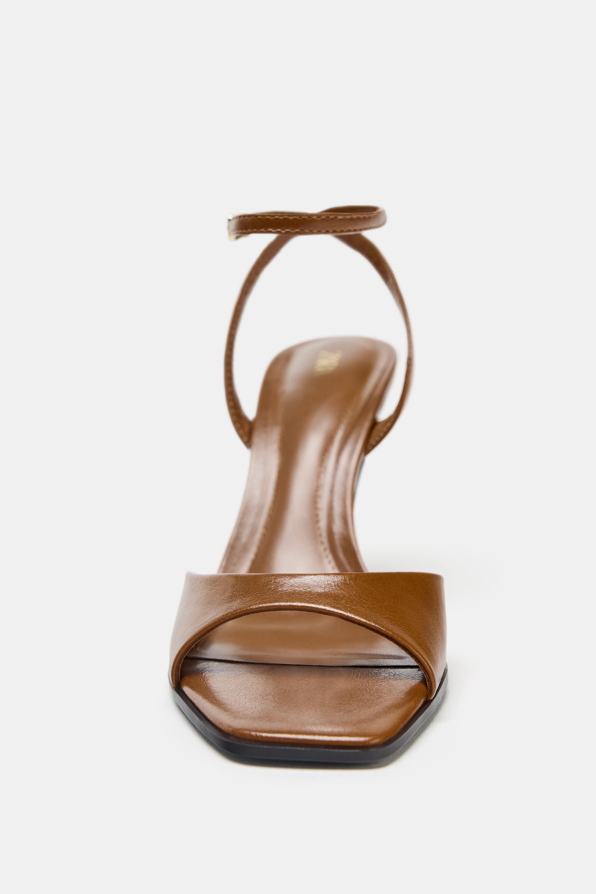 SANDALIA ACHAROLADA TACÓN Blanco ZARA Mexico