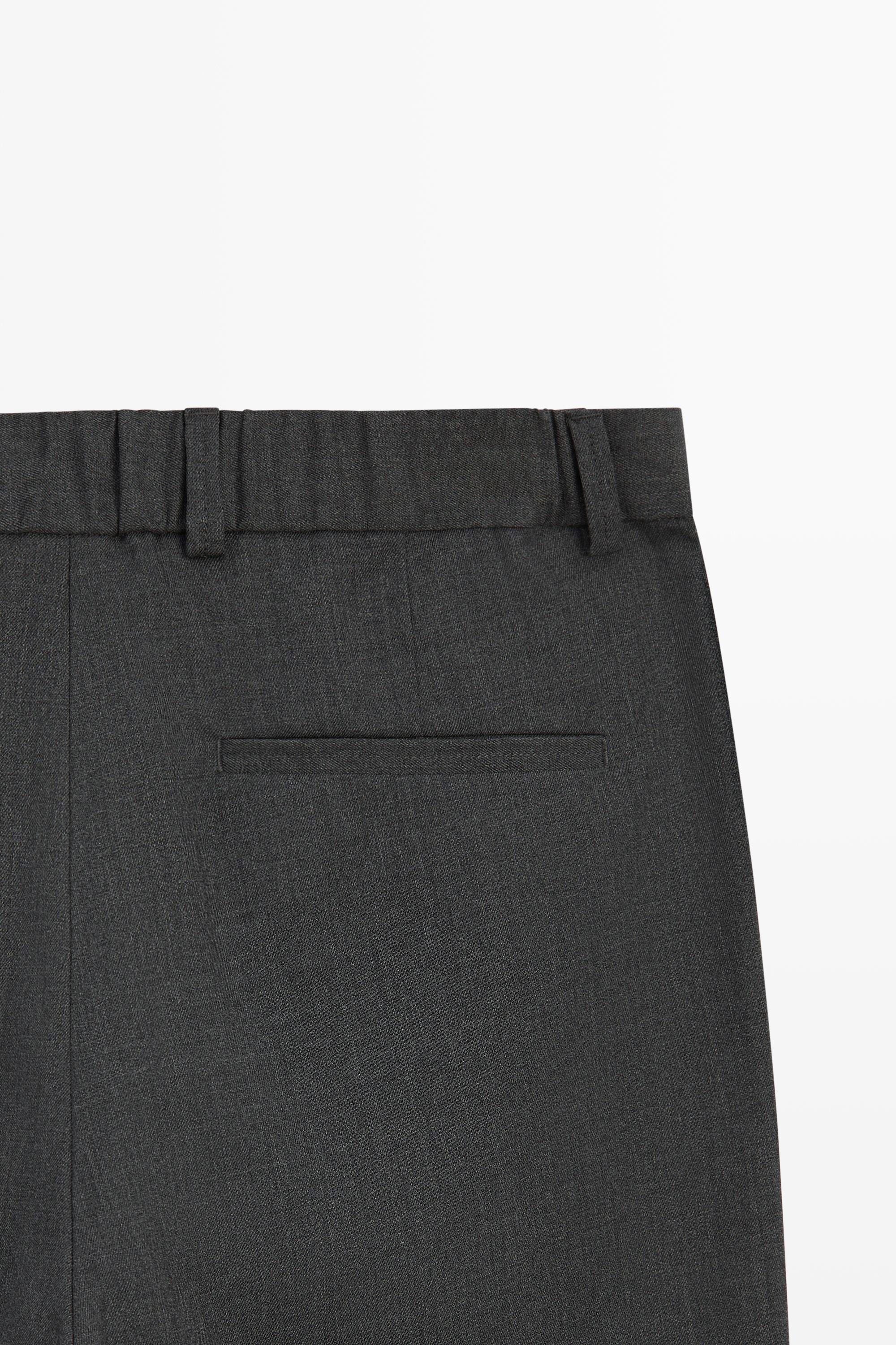 100% cool wool relaxed fit pants with darts