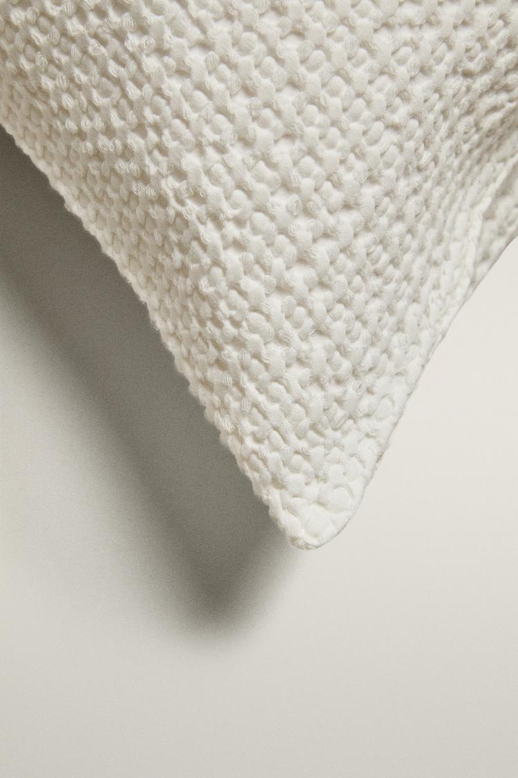WAFFLE-KNIT THROW PILLOW COVER — White