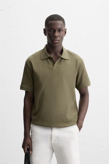 POLO ESTRUCTURA VERTICAL - Khaki de Zara