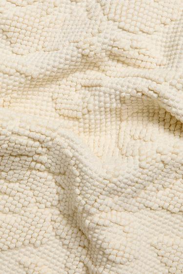FLORAL JACQUARD BATH MAT - Pastel yellow by Zara