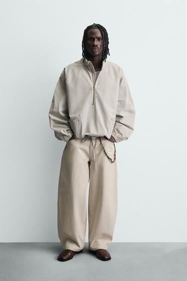 ZIP-UP POUCH POCKET SWEATSHIRT - Ecru by Zara