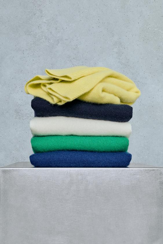 STORIESZ - SUÉTER PUNTO 100% CASHMERE - Oro viejo de Zara - Imagen 0