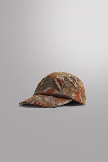 LIGHTWEIGHT ABSTRACT PRINT TECHNICAL CAP - Printed by Zara