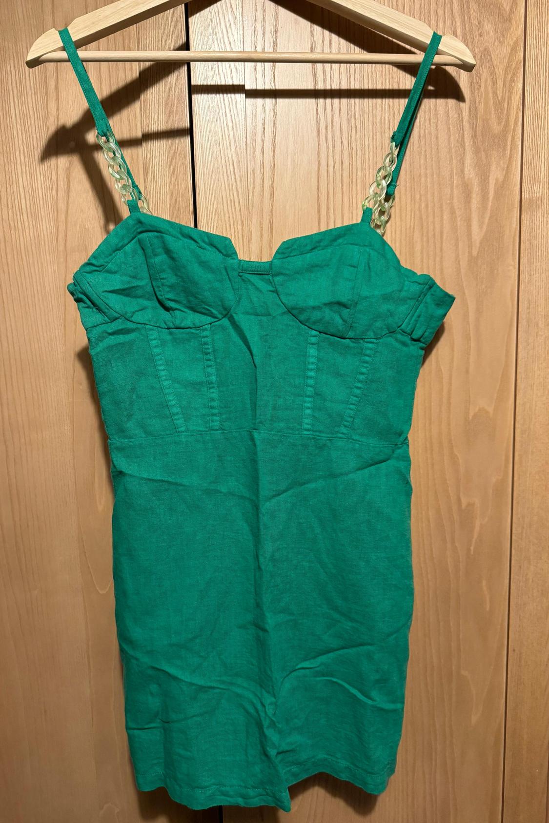 STRAPPY DRESS WITH CHAIN DETAIL