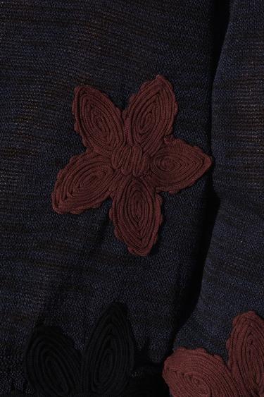 PULL COUPE DÉCONTRACTÉE À FLEURS - Bleu marine de Zara - Image 3