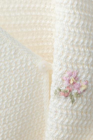 BODY EN MAILLE À FLEURS BRODÉES - Écru de Zara - Image 3