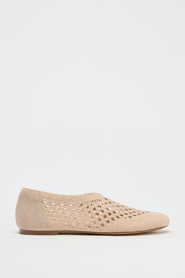 CROCHET BALLERINAS - Pink by Zara