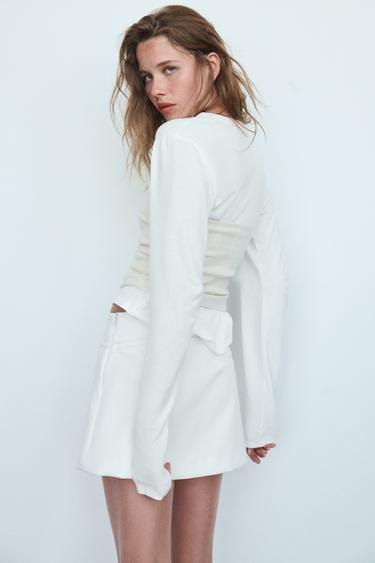 FALDA PANTALÓN CINTURÓN - Blanco de Zara