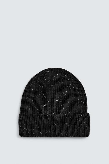 TEXTURED KNIT HAT WITH BUTTONS - Black by Zara