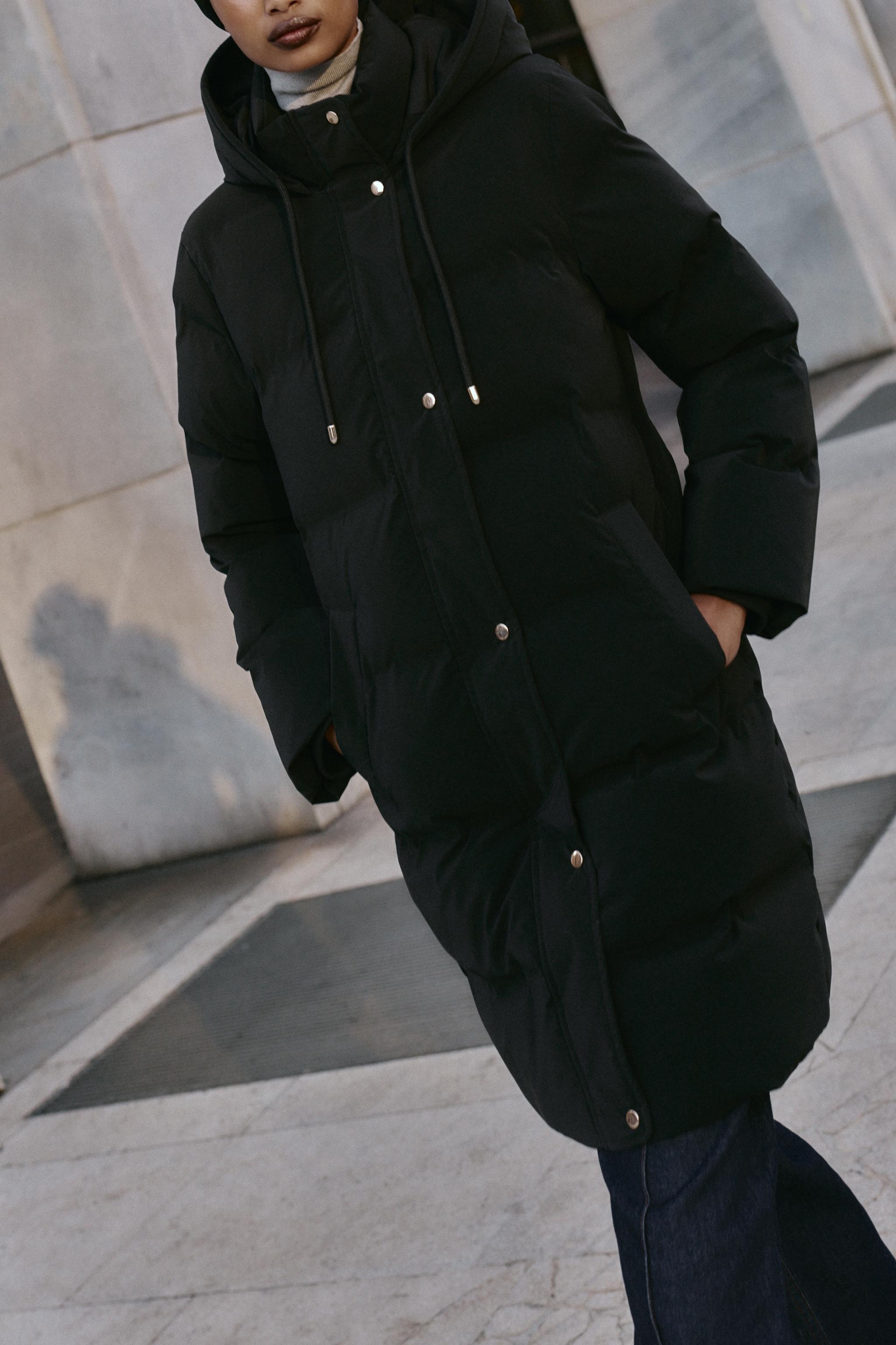 【新品未使用】ZARA ダウンコート ジャケット ファー Aライン 3WAY ZARA - 完売品 ザラ S 撥水加工 ダウン コート ジャケット 黒