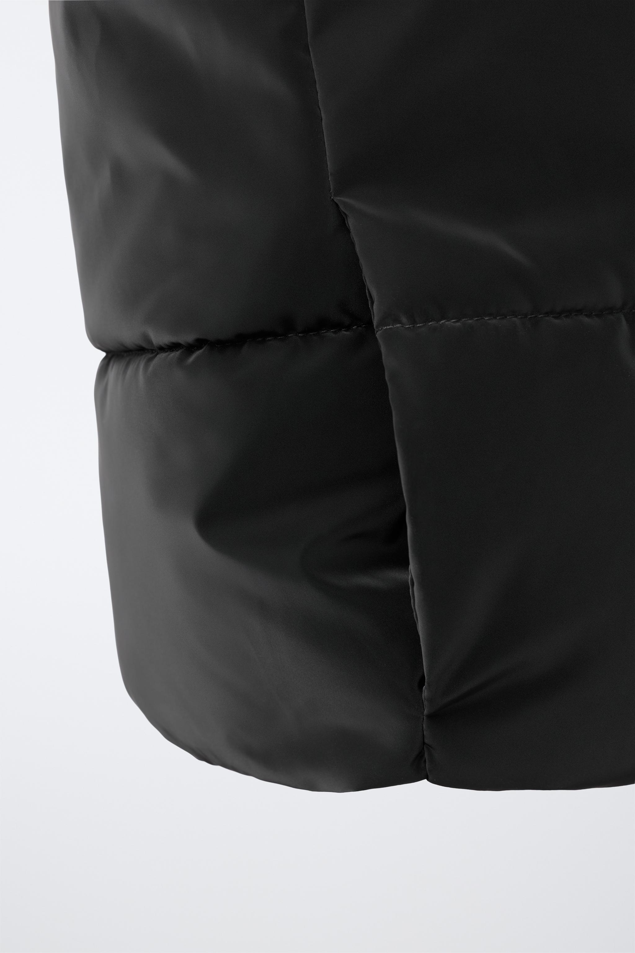 RUBBERIZED PADDED VEST