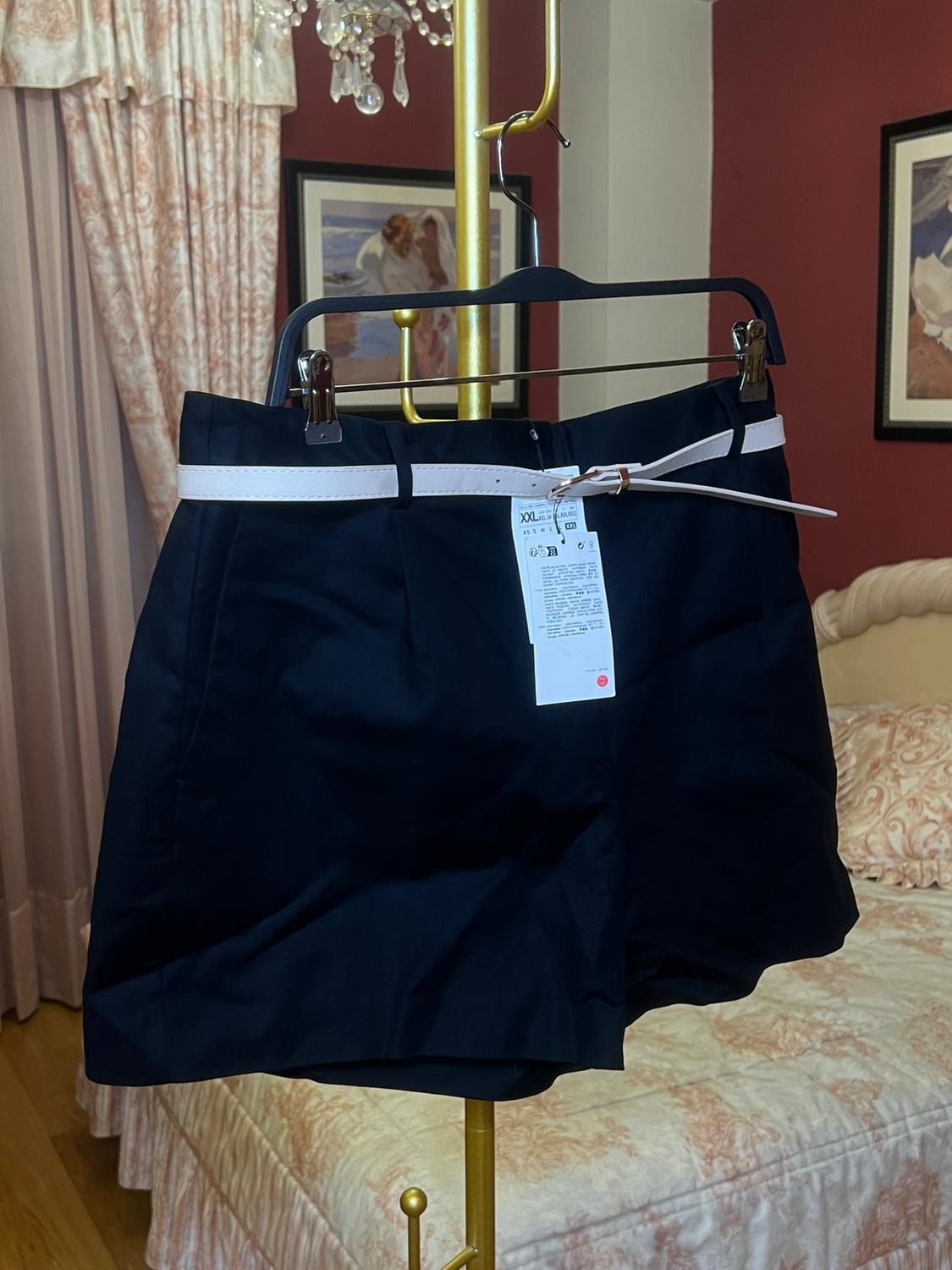 DOUBLE-FABRIC BERMUDA SHORTS WITH BELT - Image 2