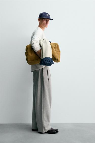 PANTALON COUPE DÉCONTRACTÉE PLIS CHAMPION ® X ZARA - Gris chiné de Zara - Image 3