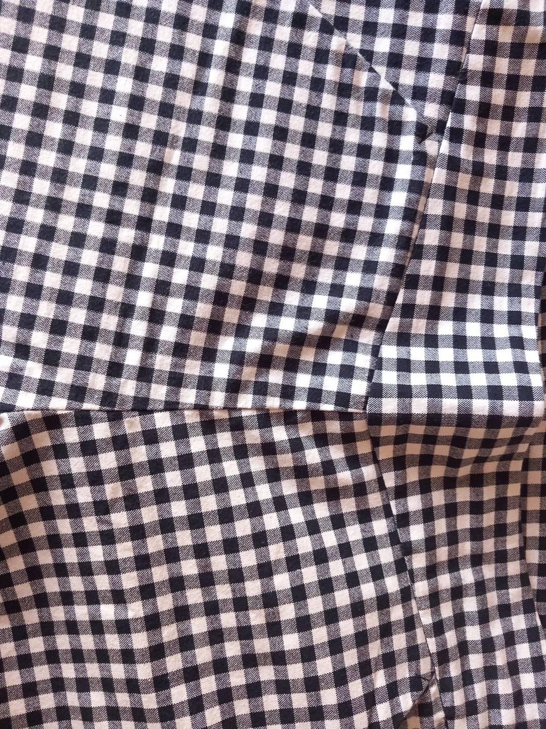SHORTS VITA ALTA A QUADRETTI BIANCO/NERO. - Image 9