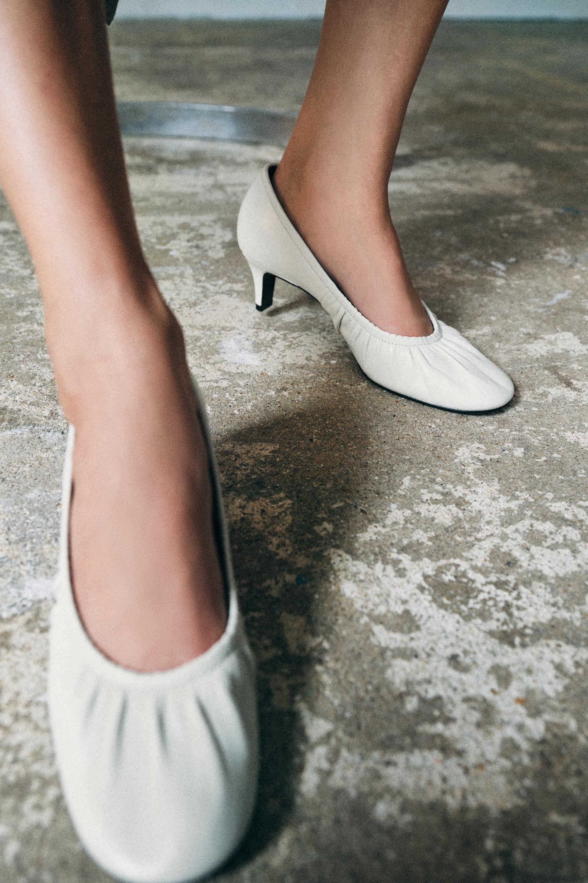 LIMITED EDITION GATHERED LEATHER KITTEN HEELS