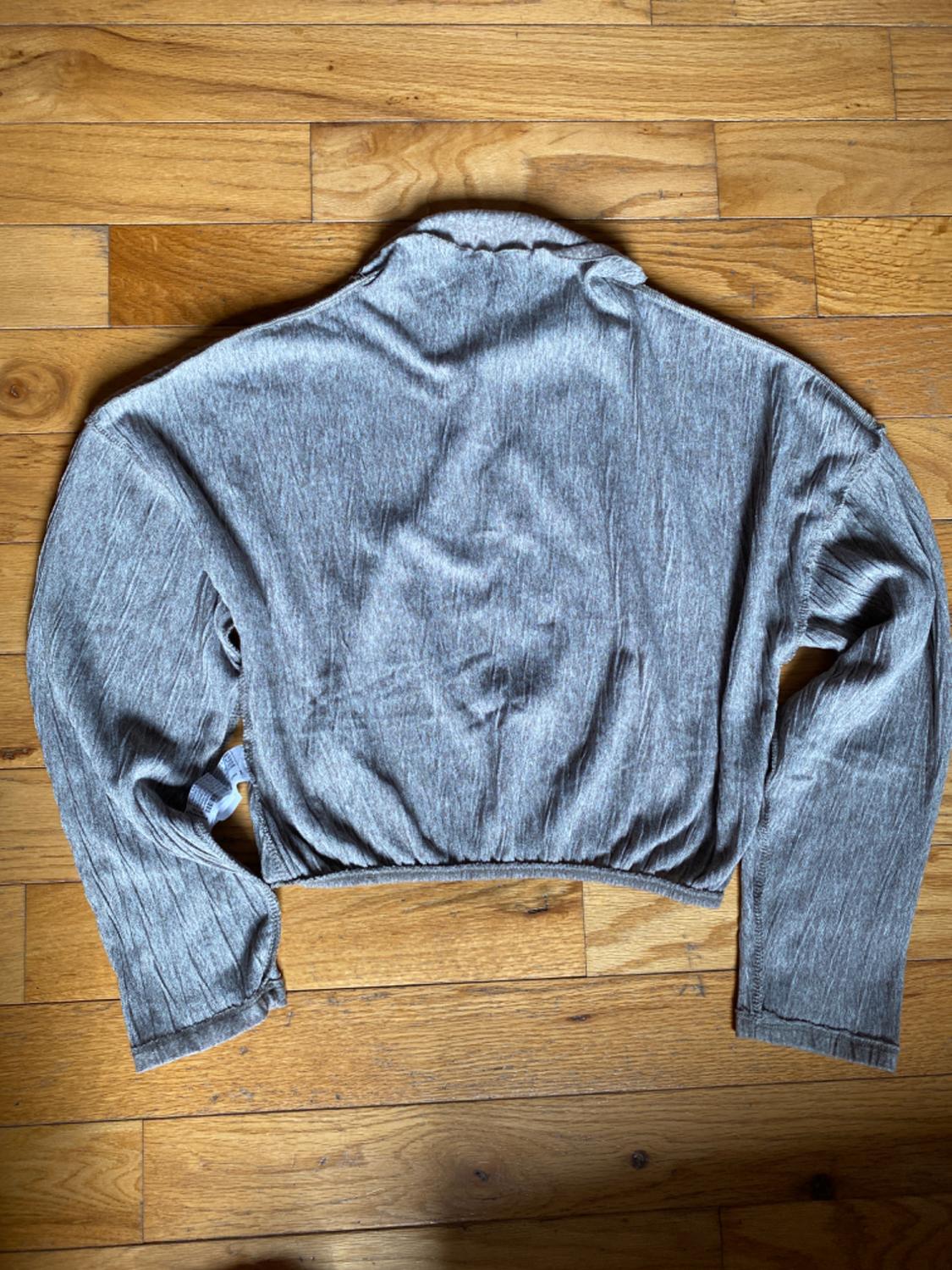 PLEATED SOFT SWEATSHIRT - Image 3
