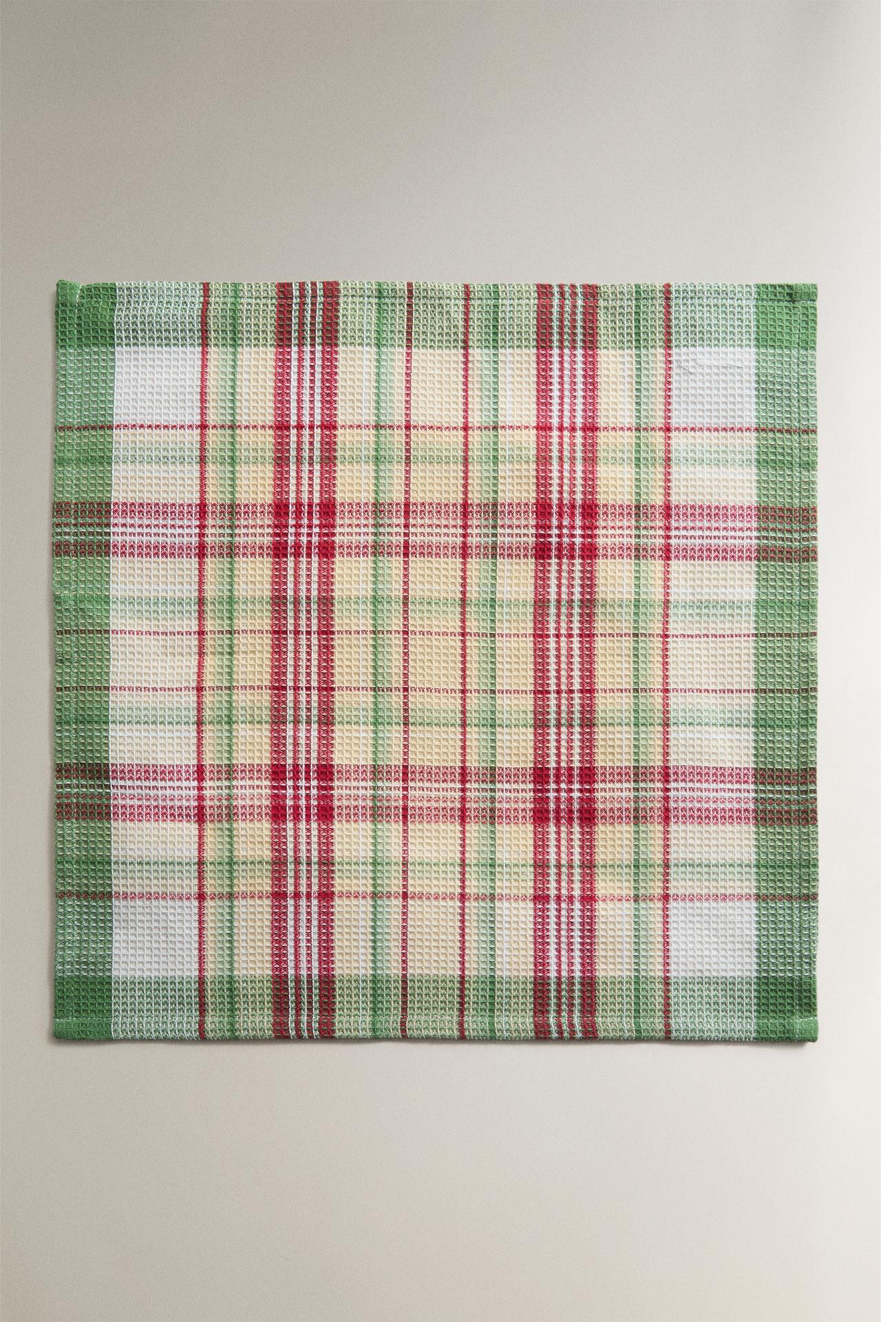 WAFFLE KITCHEN TOWELS (PACK OF 3) — Green
