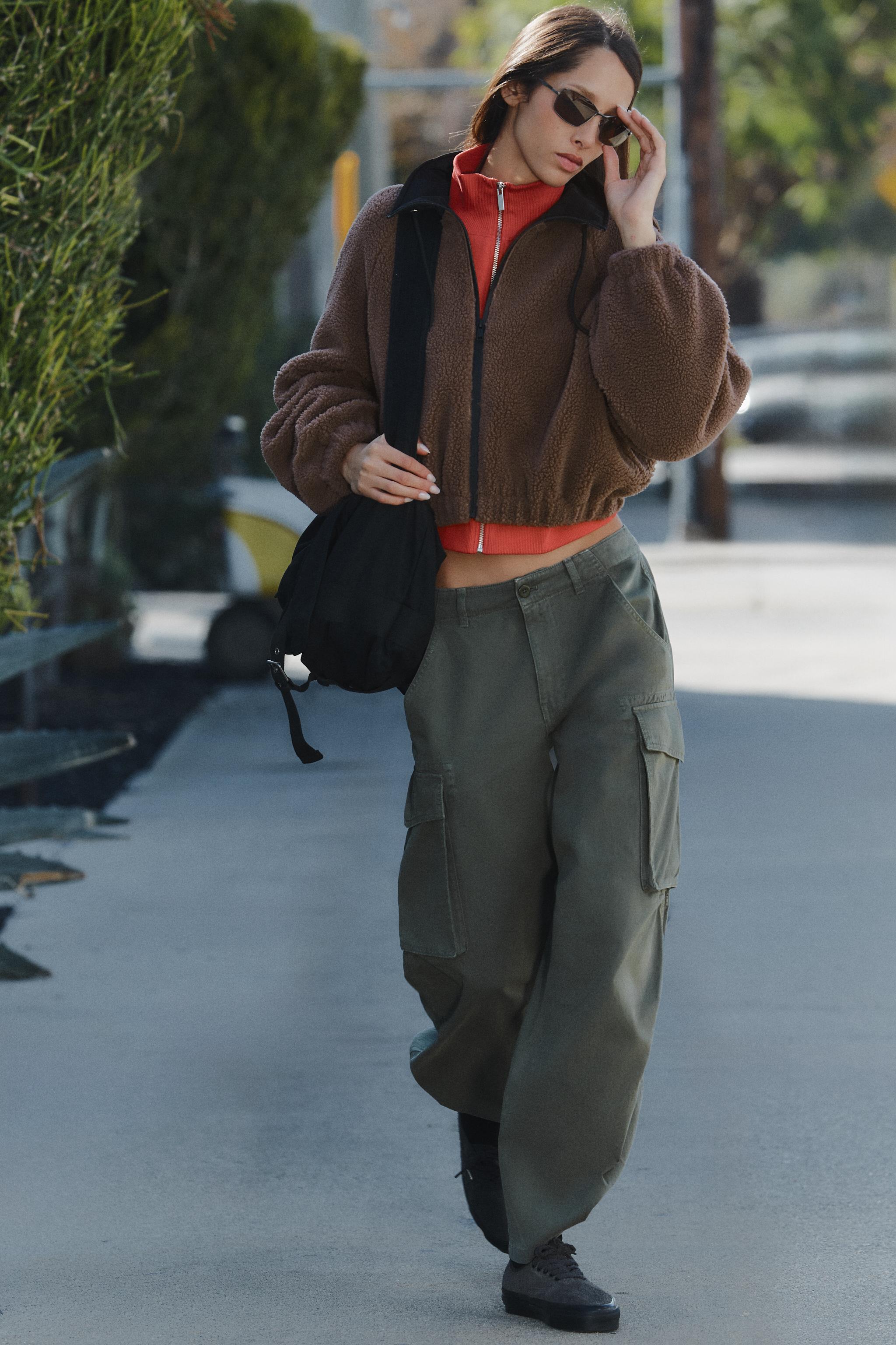 VESTE EFFET MOUTON À COL CONTRASTE
