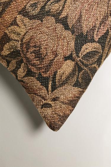 FLORAL PRINT LINEN CUSHION COVER - Pink by Zara - Image 1