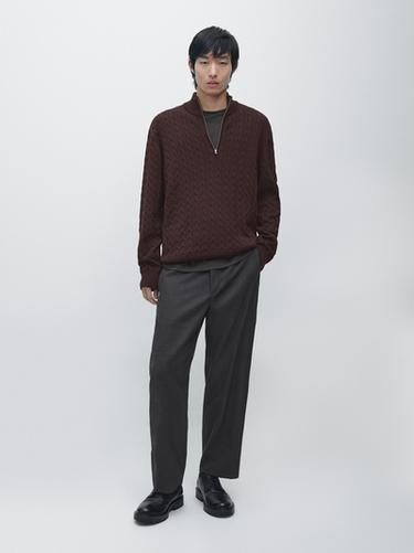 Jersey punto cuello mock cremallera - Burdeos de Zara