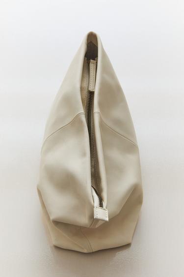 Zara LEATHER MAKEUP BAG - 