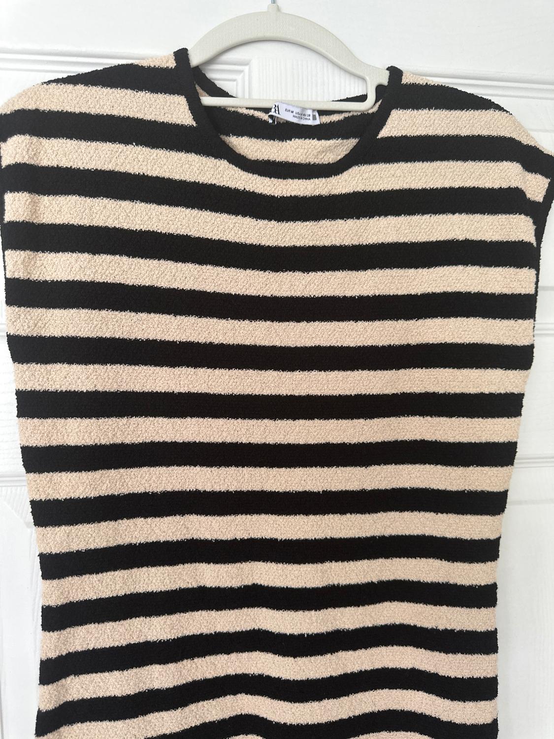STRIPED CUTWORK DRESS - Image 2