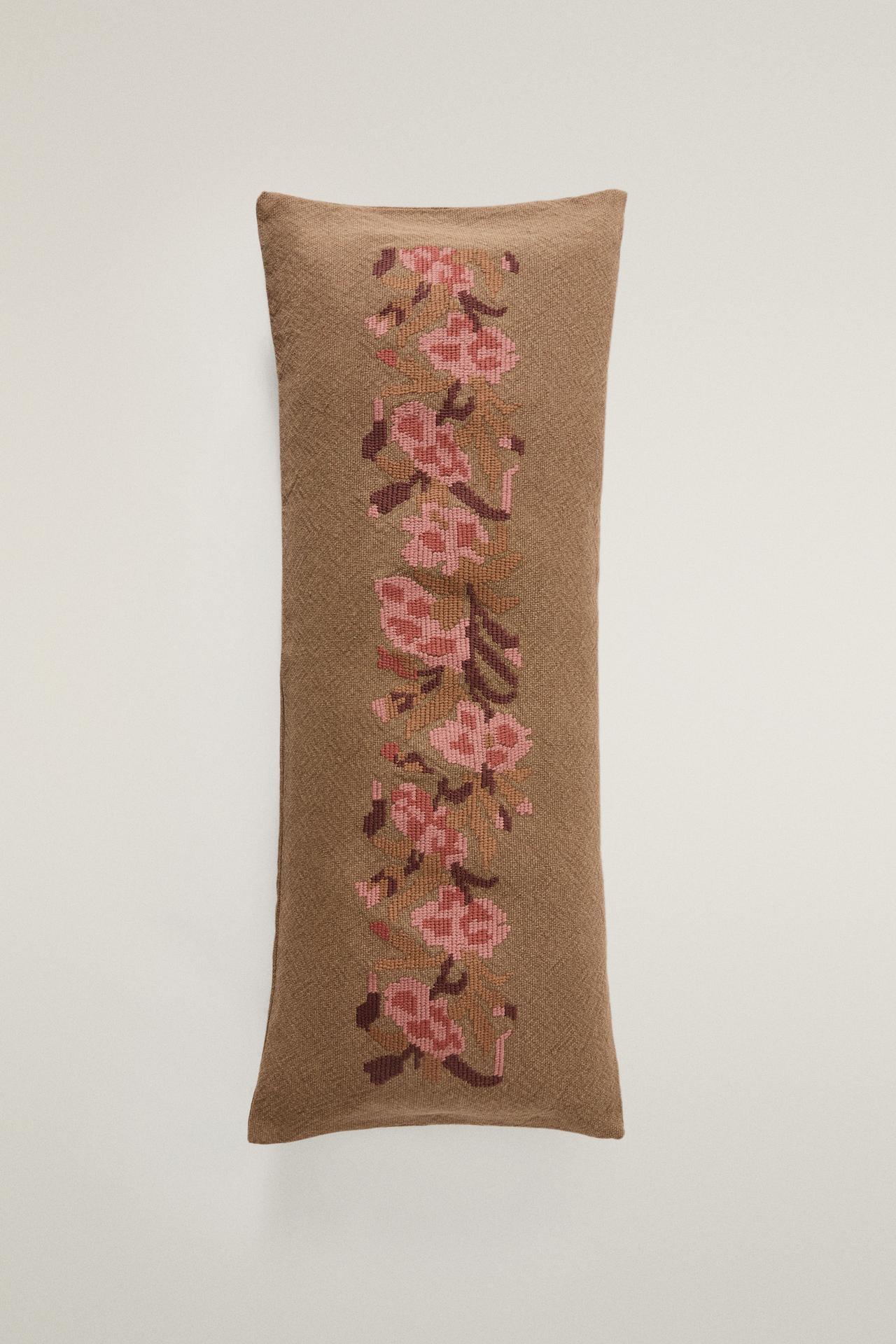 FLORAL EMBROIDERED CUSHION COVER