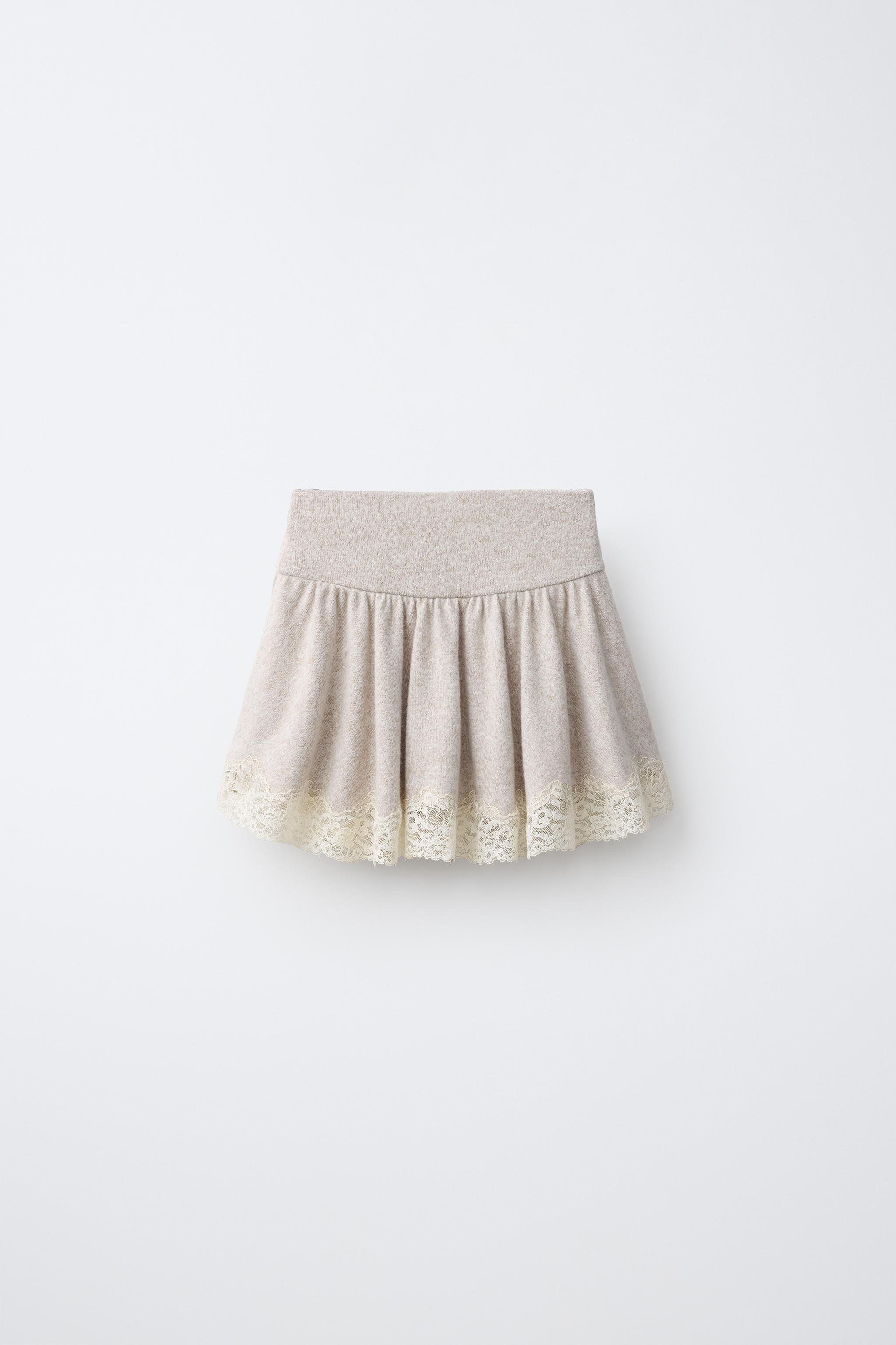 SOFT TOUCH LACE SKIRT