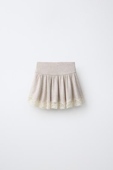 SOFT TOUCH LACE SKIRT — Beige 2