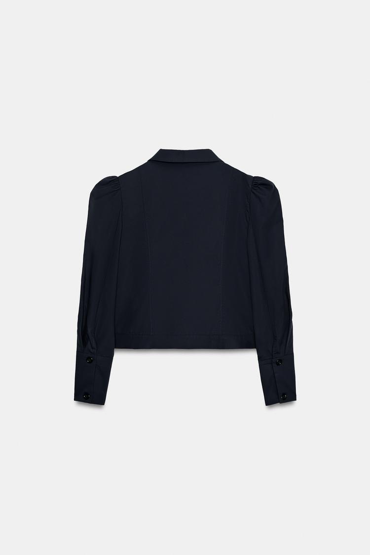 Blazer corto con hombros fruncidos 8