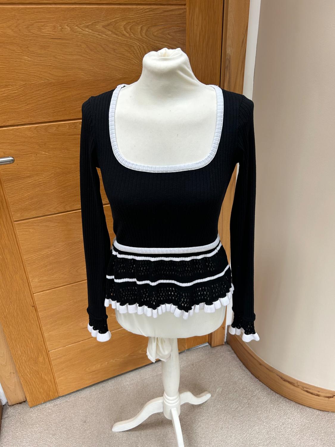 ZARA BLACK  WHITE RIBBED TOP - Image 7
