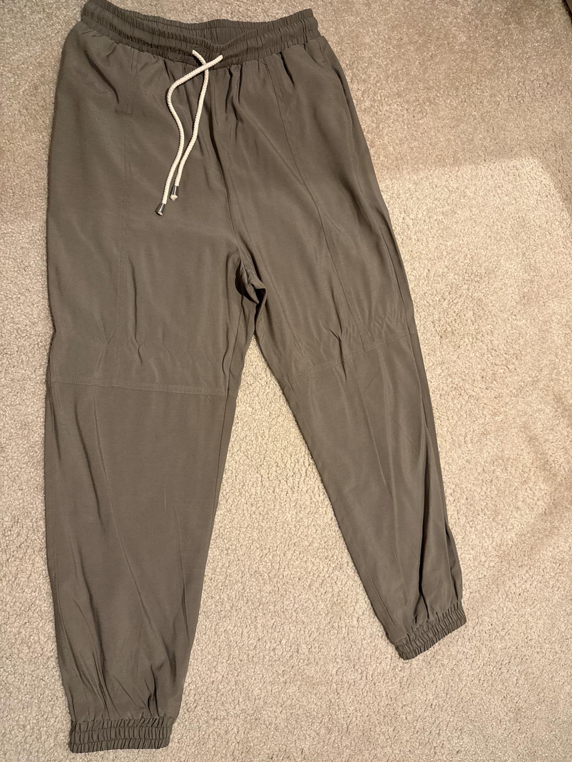 JOGGING PANTS