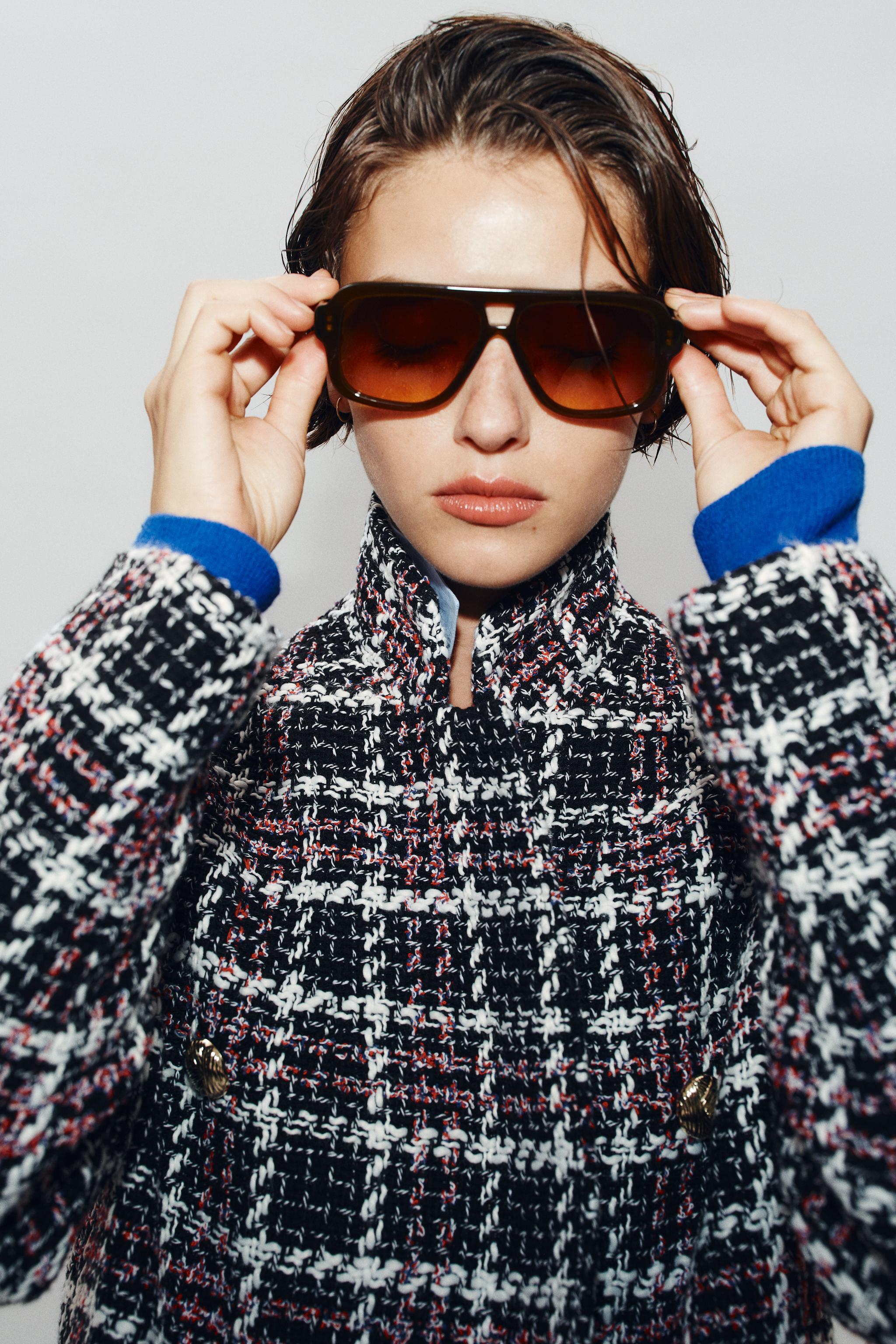 STRUCTURED PLAID BLAZER